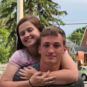 Meet your Posher, Ally